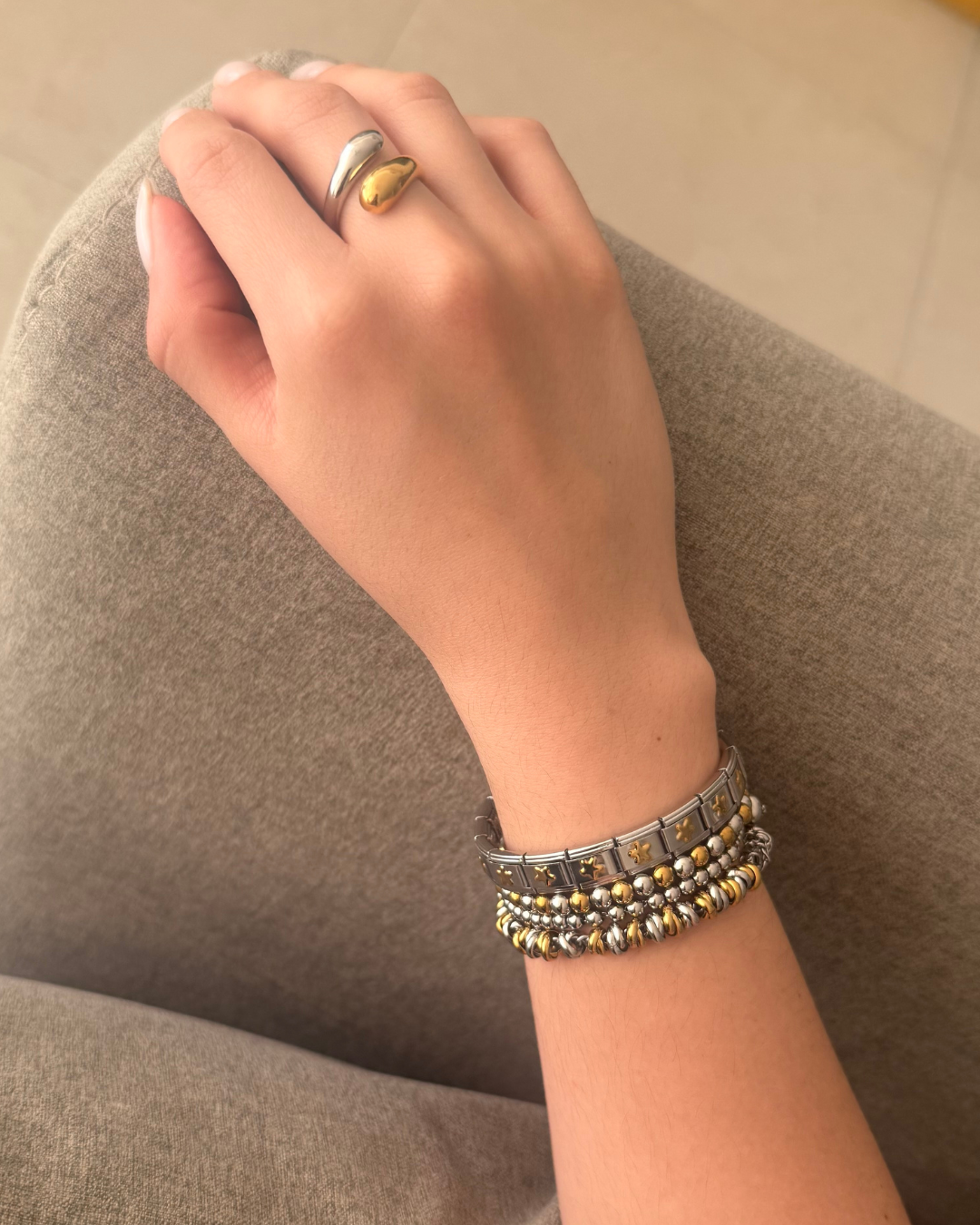 Anillo doble gota