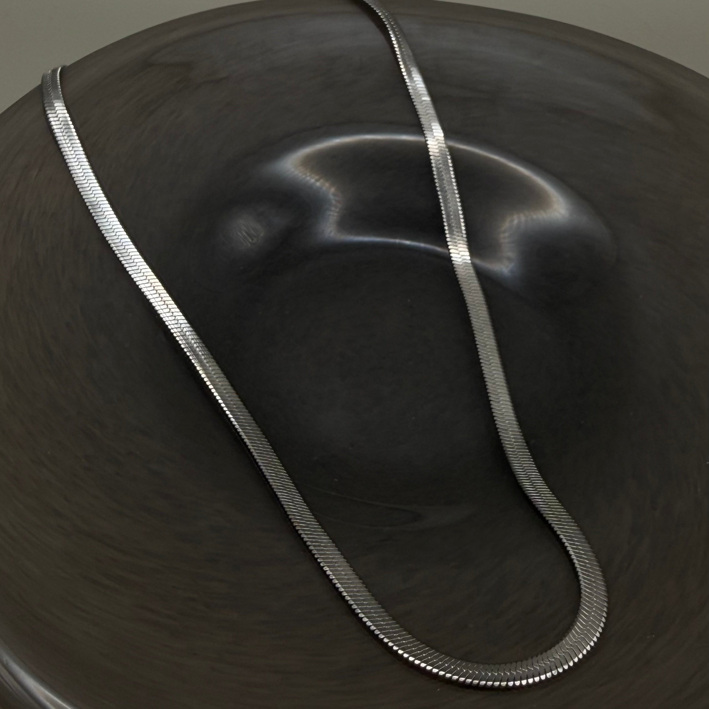 Cadena corta planchada