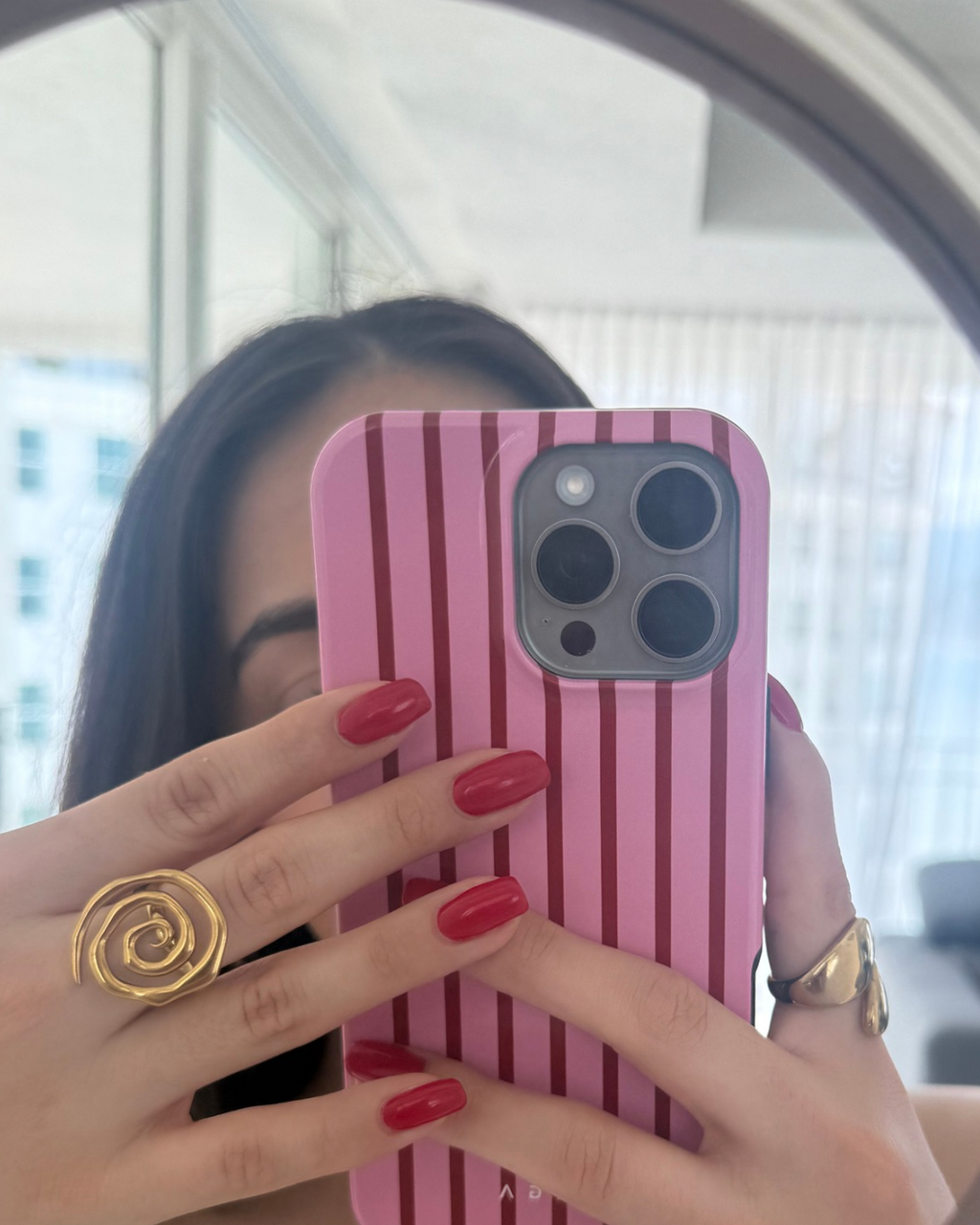 Anillo remolino irregular