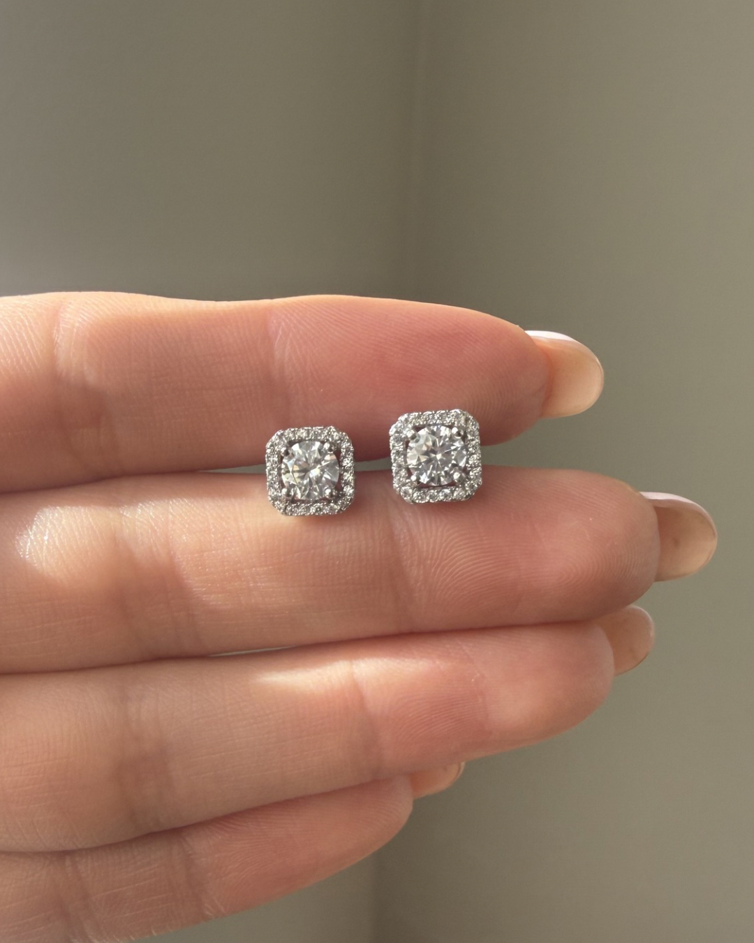 Aretes de moissanita y plata S925