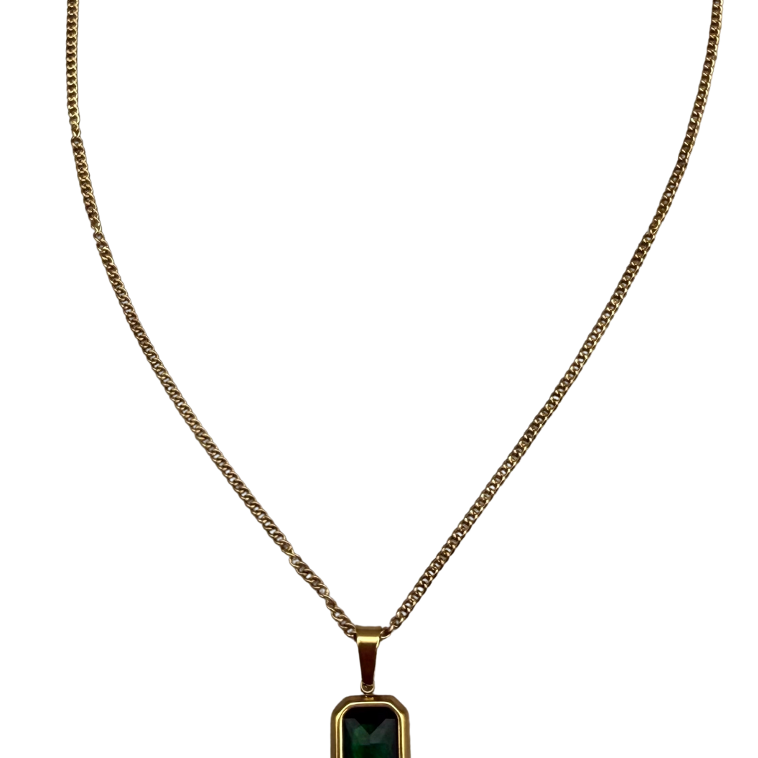 Cadena con dije verde