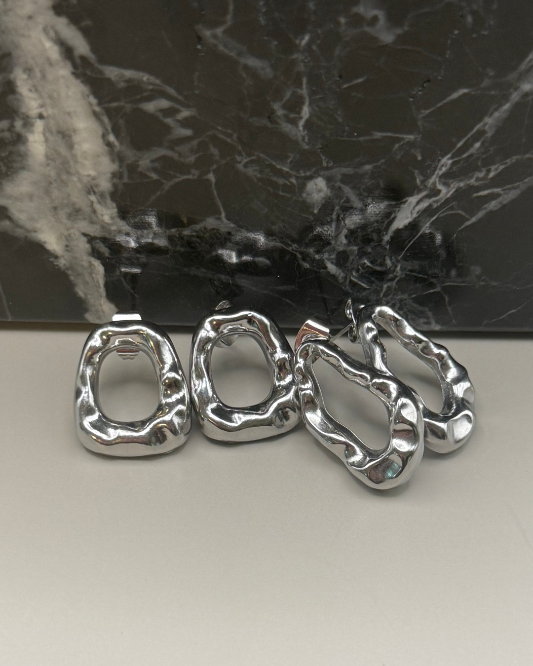 Aretes con textura – Cuadrados abstractos "Rimini"