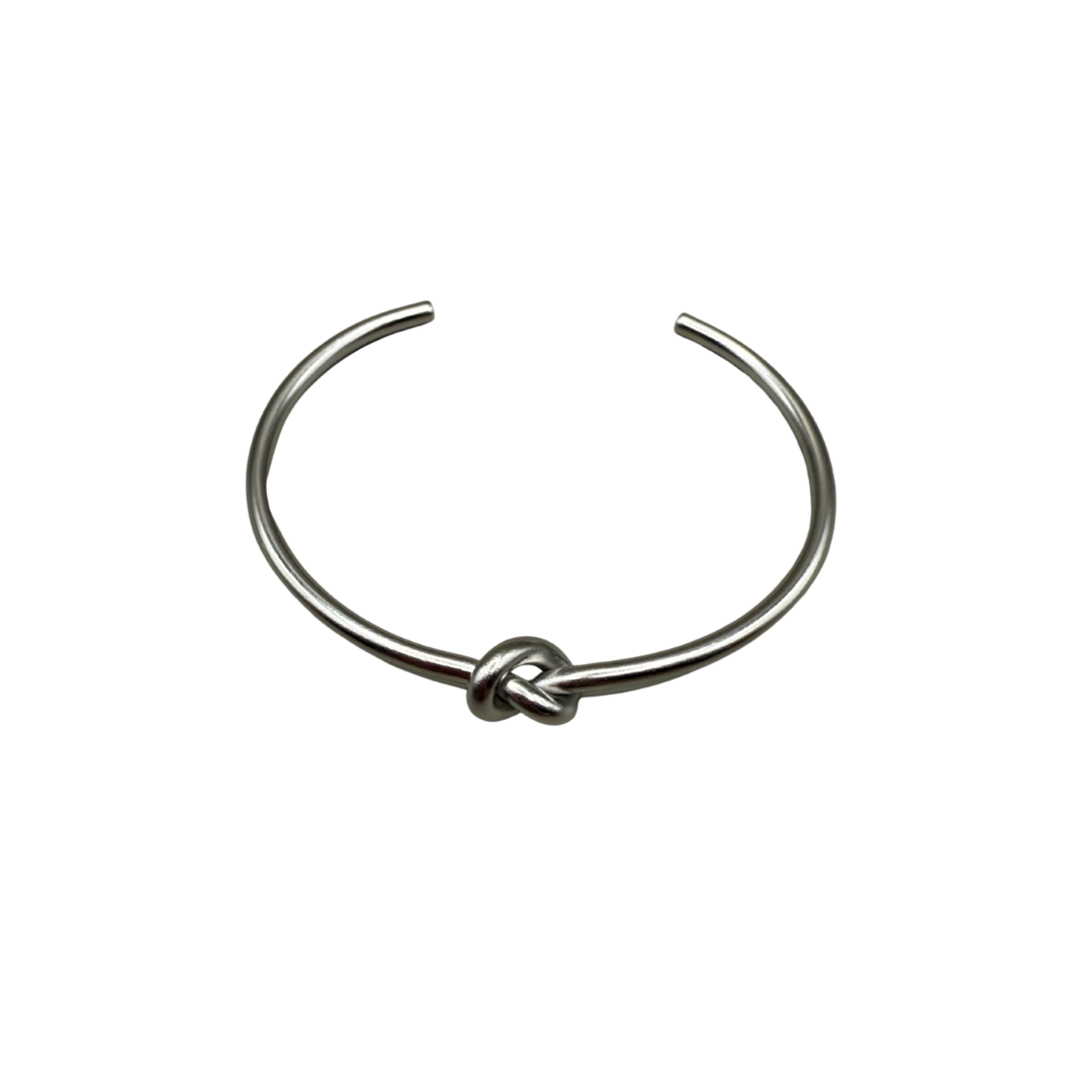 Pulsera rigida de nudo
